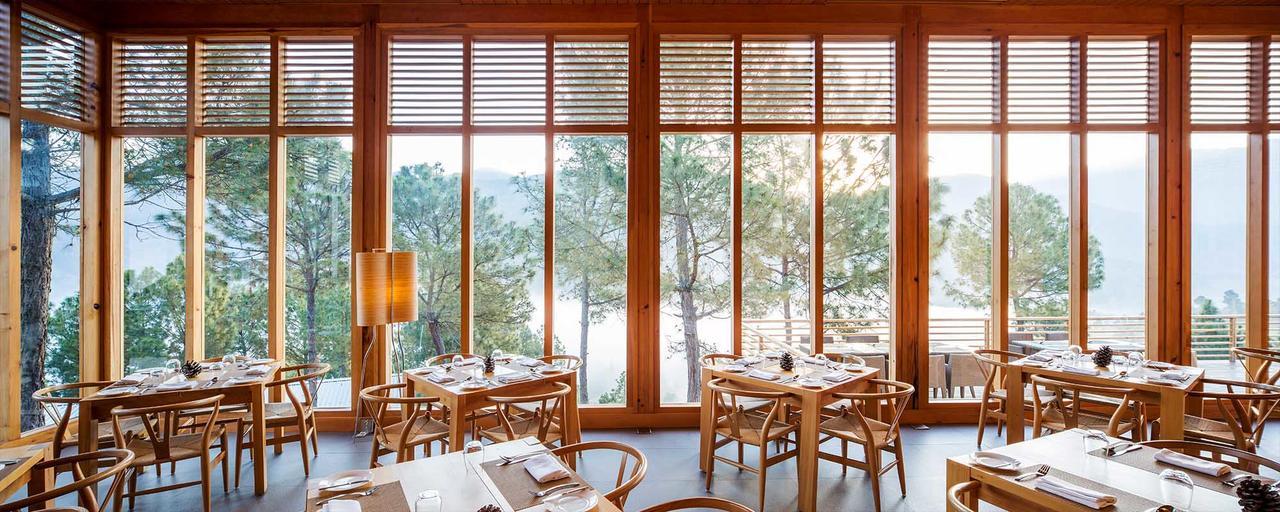 Dhensa Resort Пунакха Экстерьер фото